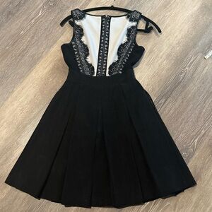 WHITE HOUSE BLACK MARKET | Blk & Wht Lace Tuxedo Dress 00 w/ XS L/S Crop Sweater